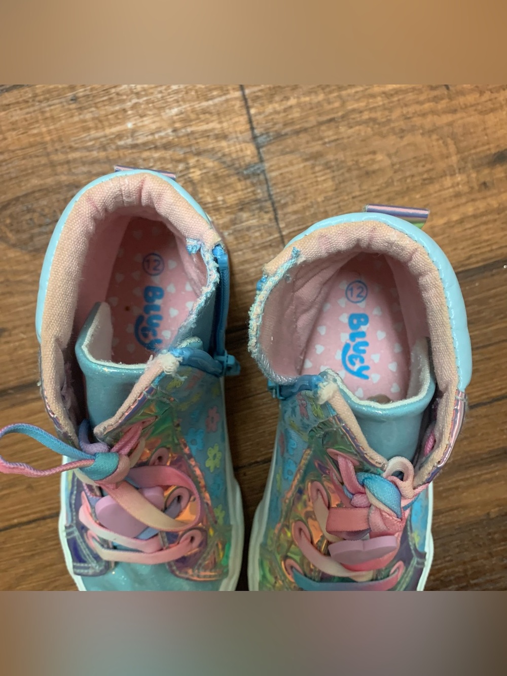 Bluey Toddler Girls Size 12 Ground Up Iridescent High Top Sneakers Blue Pink - Picture 8 of 9